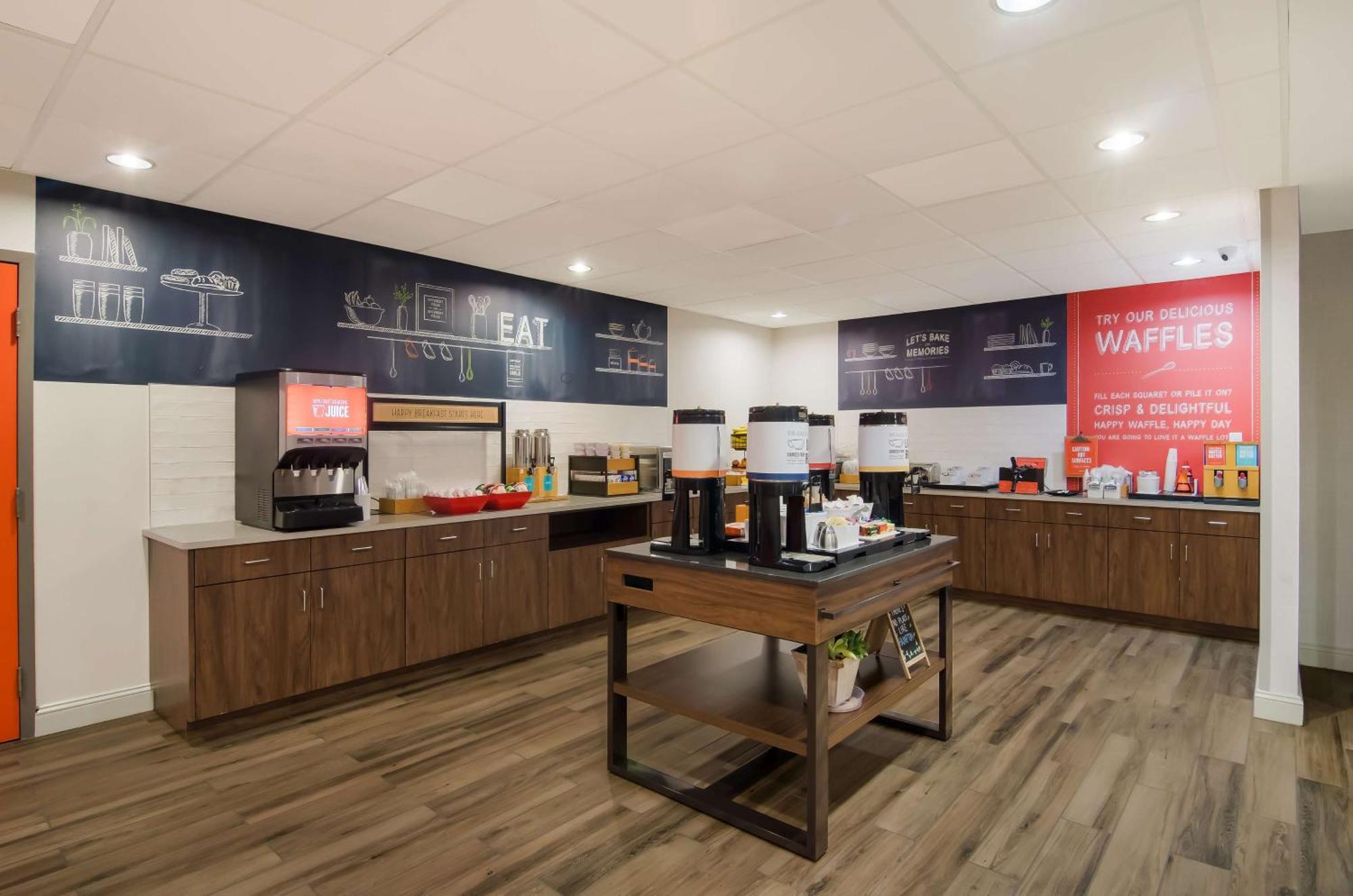 维尔逊市中心希尔顿恒庭酒店 威尔逊 外观 照片