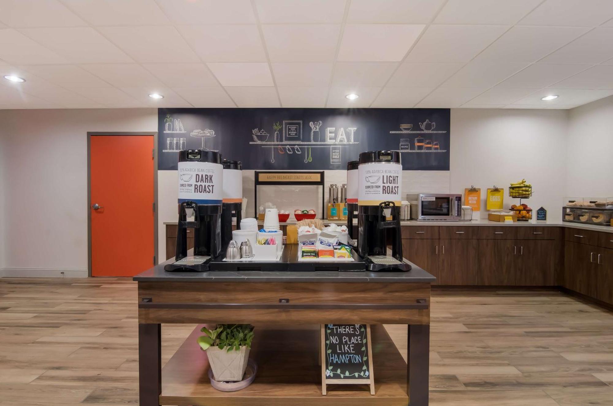 维尔逊市中心希尔顿恒庭酒店 威尔逊 外观 照片